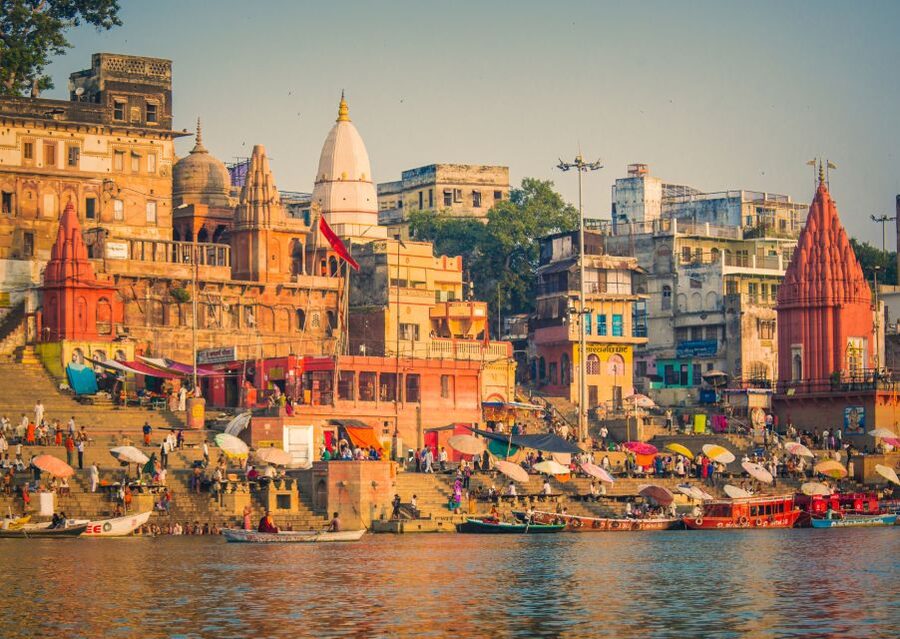 Spiritual Tour in Varanasi with a local- 2 Hours Tour - Vishwanath Temple: turning a famous site into personal meaning