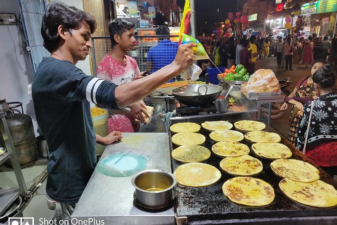 Street Food walking tour in Bangalore with a food evangelist - Metro Ride Meets Street Food Practicality