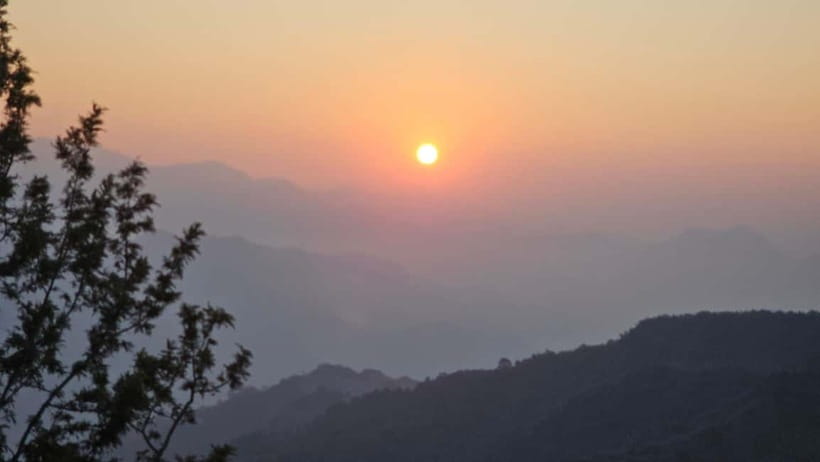 Sunrise Day Hike in Rishikesh - Breakfast and temple time after the summit