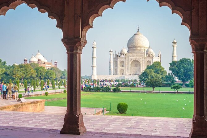Sunrise Taj Mahal Tour with Agra Fort and Fatehpur Sikri - The 7:00 AM flow: pickup, sunrise visit, back for breakfast
