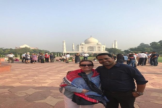 Taj Mahal, Agra Fort & Baby Taj Private Day Tour from Delhi - Getting to Agra in comfort: pickup, private car, and real timing