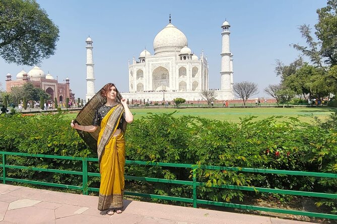 Taj Mahal, Agra Fort & Baby Taj Tour from Delhi - All Inclusive - The morning pickup, Yamuna Expressway, and the clock you will feel