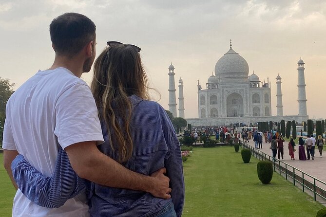 Taj Mahal & Agra Private Tour from Delhi by India's Fastest Train - Taj Mahal at arrival: how to get the most out of your time