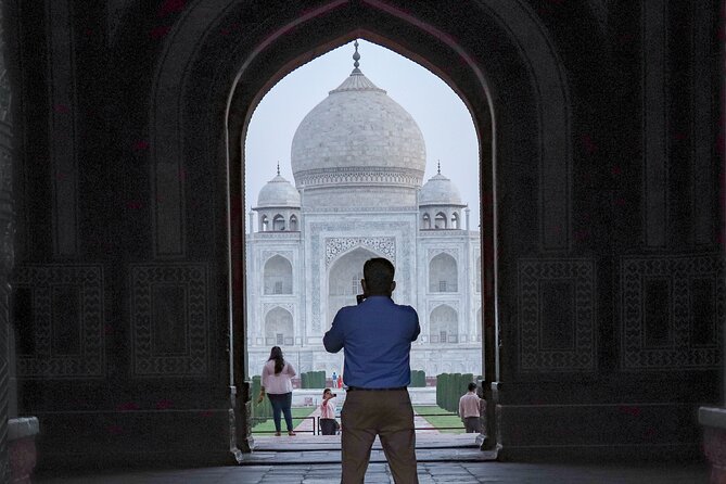 Taj Mahal and Agra Fort Private Tour by Car from Delhi - How a 5:00 AM Delhi pickup makes this day trip work