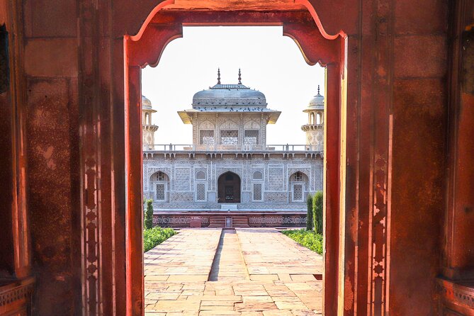Taj Mahal and Agra Fort Private Tour by Car from Delhi - Who this private Taj Mahal and Agra Fort tour suits best