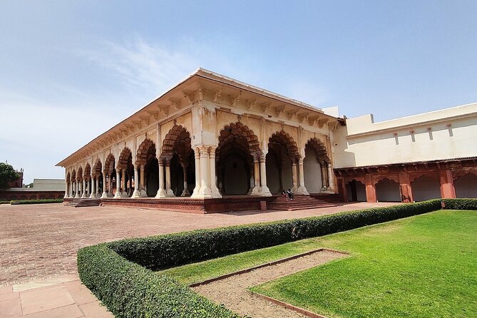 Taj Mahal And Agra Fort Skip - The - Line Tickets & Guide - Taj Mahal Stop: Inside and Outside, Guided With Photo Help