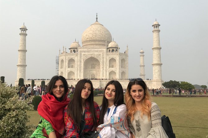 Taj Mahal at Sunrise Private Tour with Agra Fort and Fatehpur Sikri - Agra Fort: The Moving Parts Inside Akbar’s Stronghold