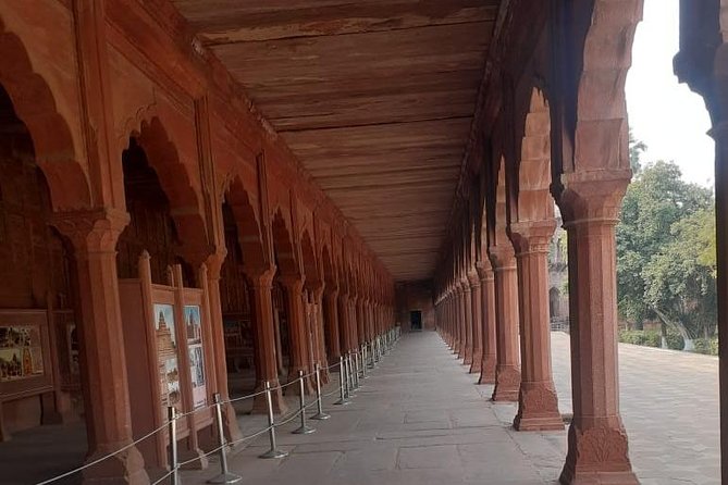 Taj Mahal City Tour by car or train from Jaipur - Agra Fort Option for Train Arrivals