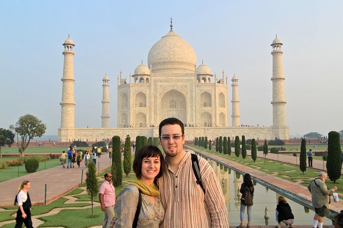 Taj Mahal Day Tour from Delhi By Car (Award Winner) - Your Taj Mahal visit: what to focus on for photos and meaning