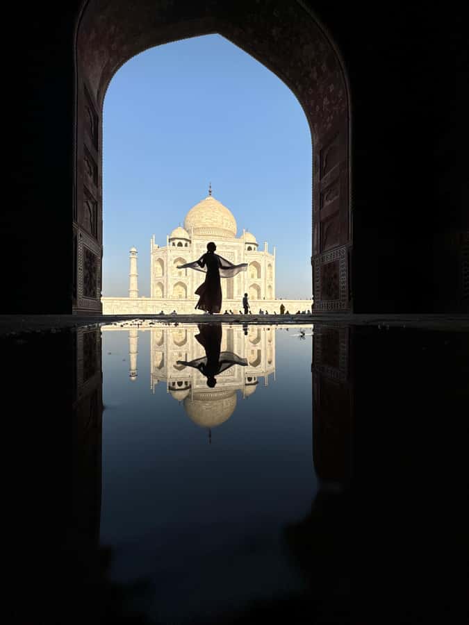 Taj Mahal: Foreigner Express Ticket (High Value) - Why a Foreigner Express Ticket Saves You Hours at the Taj Mahal