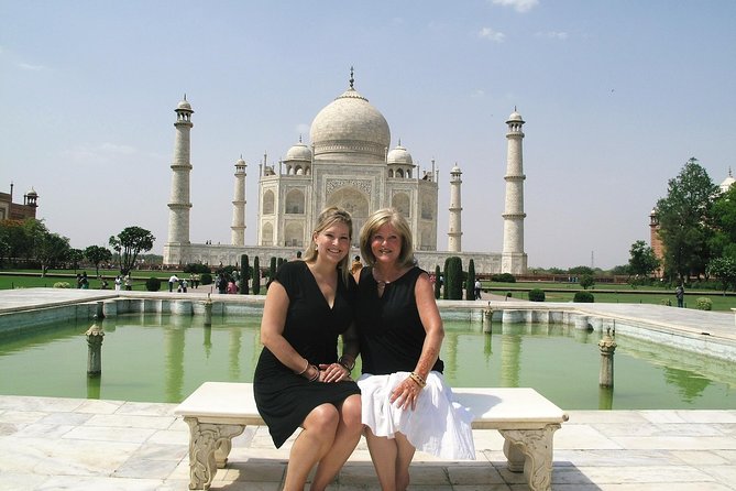 Taj Mahal Private Day Trip Including Same Day Flights from Mumbai - Price and Logistics: What You’re Paying For