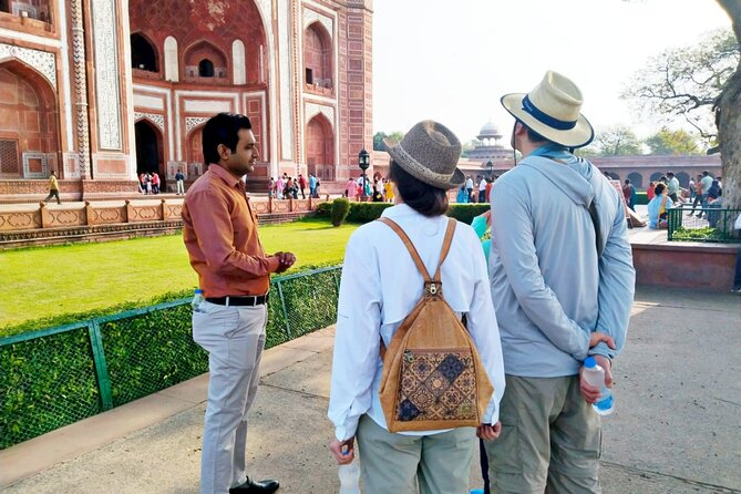 Taj Mahal Skip-the-Line Guided Tour with Optional Add-ons - Your Guide and the “It’s Not Rushed” Factor