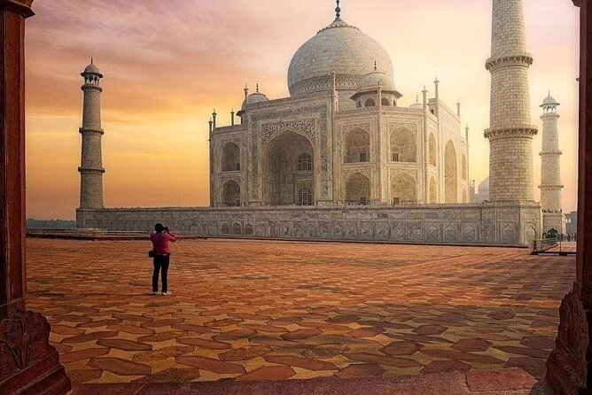 Taj Mahal Sunrise Private Guided Tour - Lunch at Agra Pace, Then Artisans if Time Allows