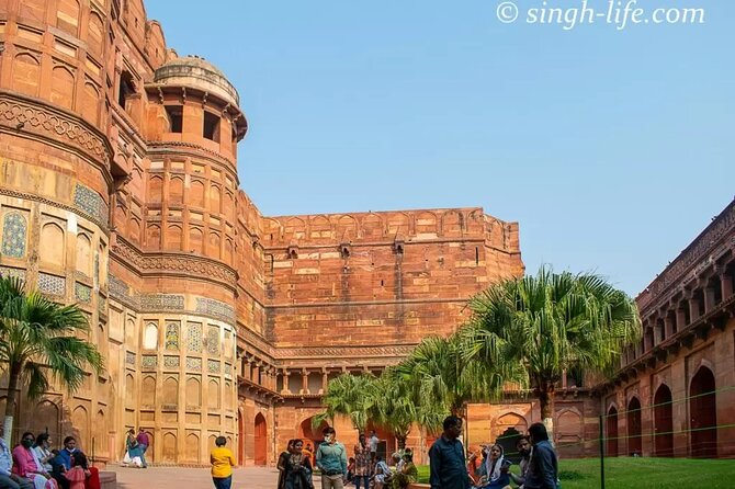 Taj Mahal Sunrise Tour with Elephant Conservation From Delhi - Agra Fort After Dawn: A Quick Contrast You Will Feel