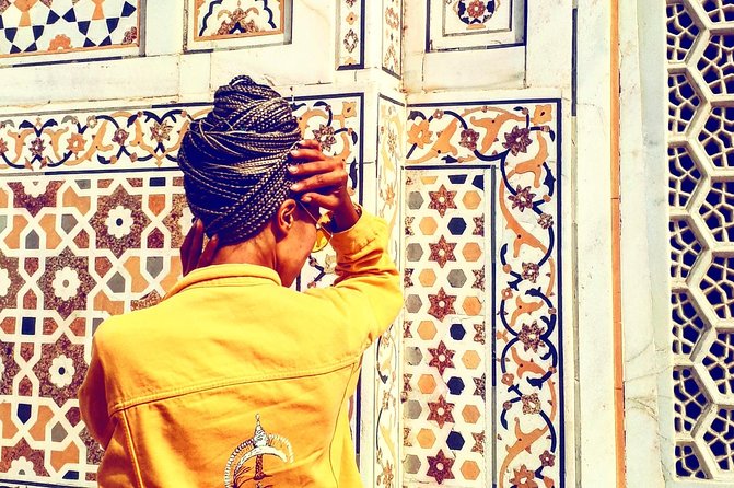 Taj Mahal tour from Mumbai or Bangalore or Hyderabad with flight - The guide matters most here: Jitu, Jeet, and the art of clear explanations