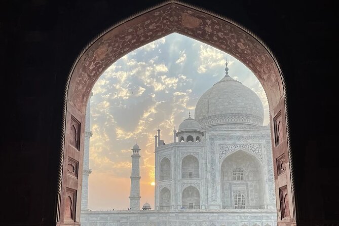Taj Mahal Tour with Private Guide - Lunch at Pinch Of Spice: a real break, not just a food stop