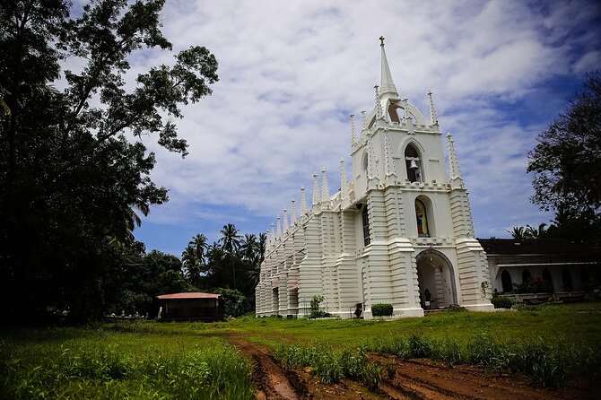 The Goan Hinterland Experience in South Goa - Saligao village time: churches, houses, and story-led walking