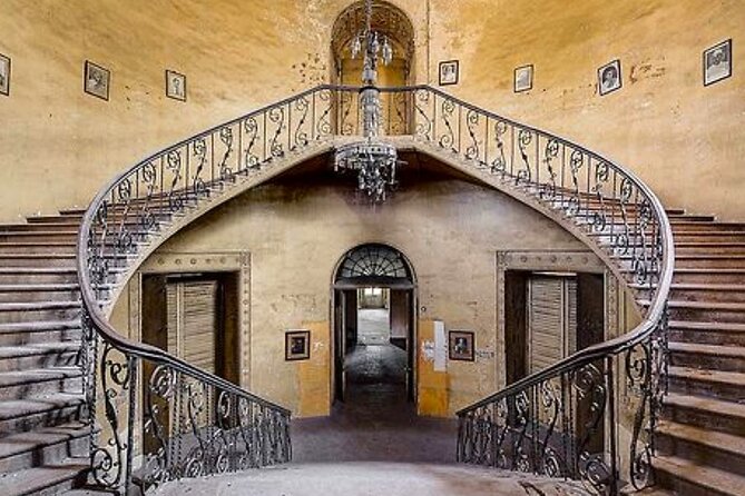 The White Mughal tour in Hyderabad about Romance & Betrayal - The White Mughal story walk, and why it works