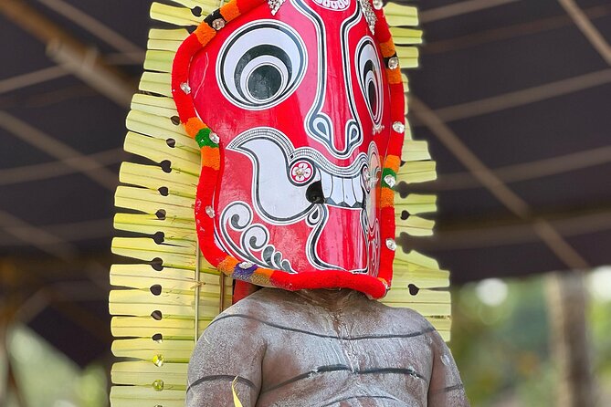 Theyyam Tour; Dancing Gods of Kannur - Shrines and Live Theyyam: What the Tour Actually Gets You