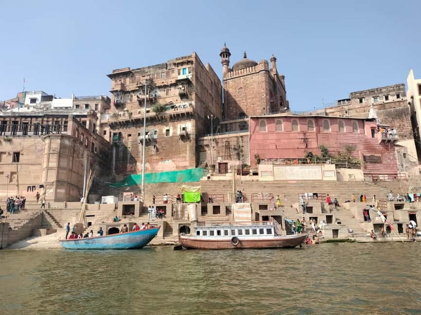 Tourist Guide English & Spanish Varanasi/Benares - Sunrise on the Ganges: the moment you will remember