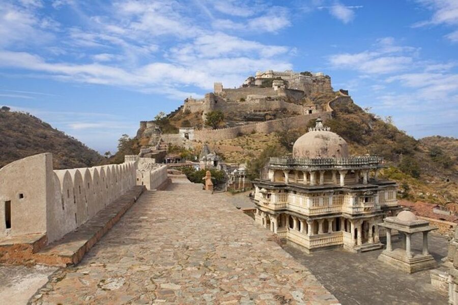 Transfer Jodhpur To Udaipur Via Ranakpur & Kumbhalgarh Fort - Kumbhalgarh Fort: Massive Walls and Viewpoints That Feel Worth the Effort