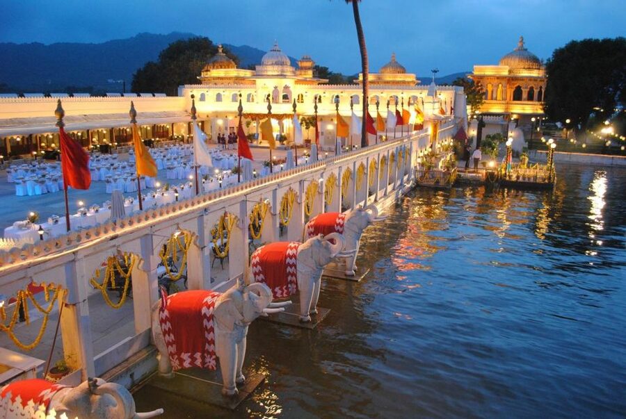 Udaipur: City Palace Museum Tour and Lake Pichola Boat Tour - Who this Udaipur tour suits best (and who might adjust expectations)