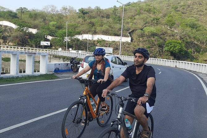 Udaipur Countryside Biking excursion - Meeting at Cyclomania Cycling: What to Expect on Arrival