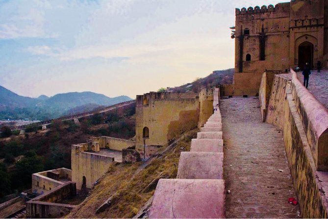 Unlock Hidden Amber! - Guided 2-Hour Heritage Tour in Jaipur - Key highlights to look for