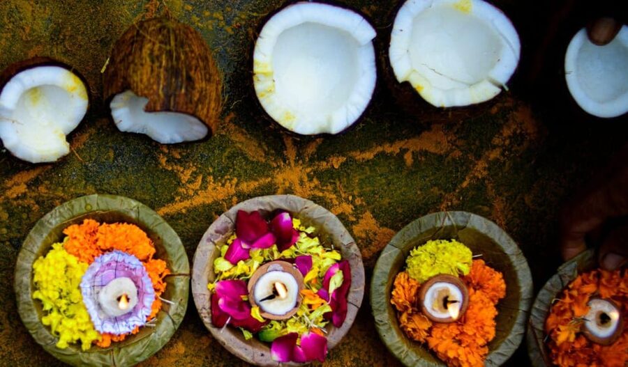 Varanasi: Day Tour with Sarnath and Boat Ride - More stops in Varanasi: BHU, Bharat Mata Mandir, and Tulsi Manas Mandir