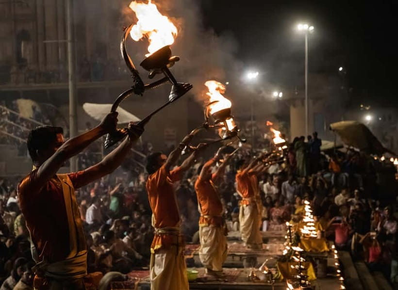 Varanasi Landmark Evening City Tour - Aarti & Boating - Price and value: $27 for guide plus boat time