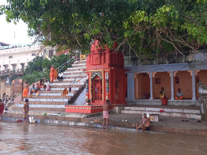 Varanasi: Sunrise Boat Tour with Arti Ceremony - How Long It Takes, What to Wear, and How to Get Good Photos