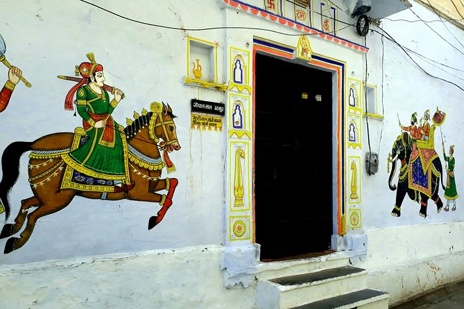 Walking Guided tour in Udaipur - What the guides do well, and why it affects your experience