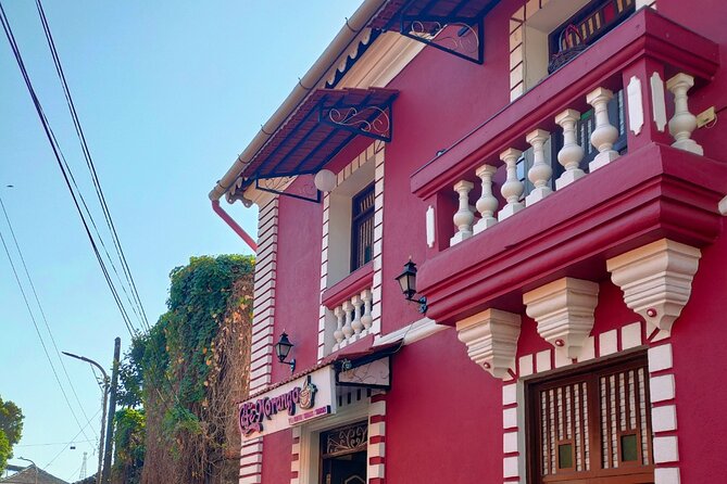 Wine Tasting Experience At 150 Years Old Indo-Portuguese House - Why Fontainhas and Goan wine belong together