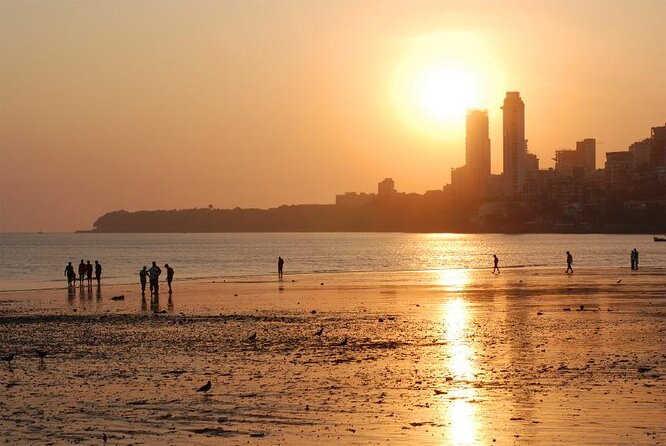 Winner Mumbai Street Food Tour in the World Top 20 by Guardian - Key things that make this Mumbai street food tour worth your time